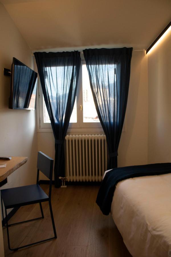 Hotel Alda Jolio Jaca Kültér fotó