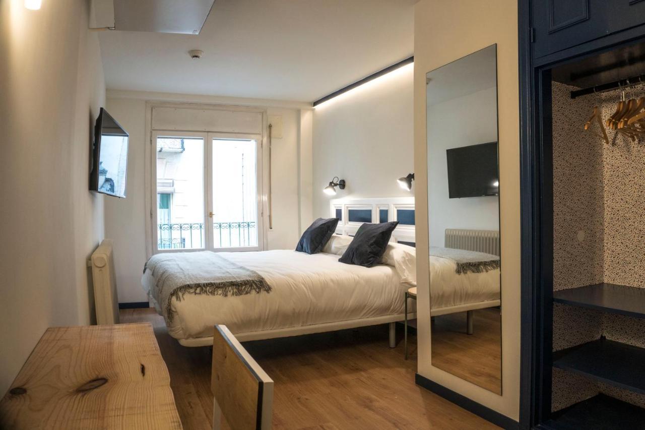 Hotel Alda Jolio Jaca Kültér fotó