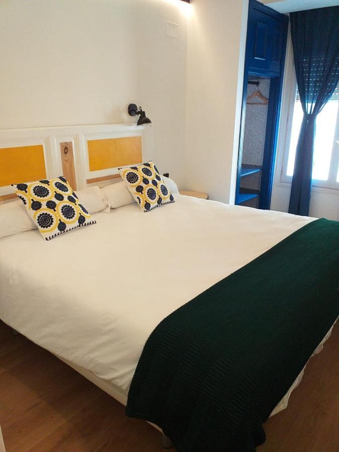 Hotel Alda Jolio Jaca Kültér fotó
