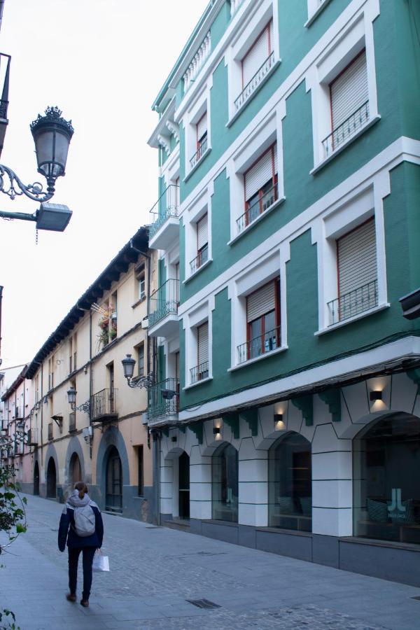 Hotel Alda Jolio Jaca Kültér fotó