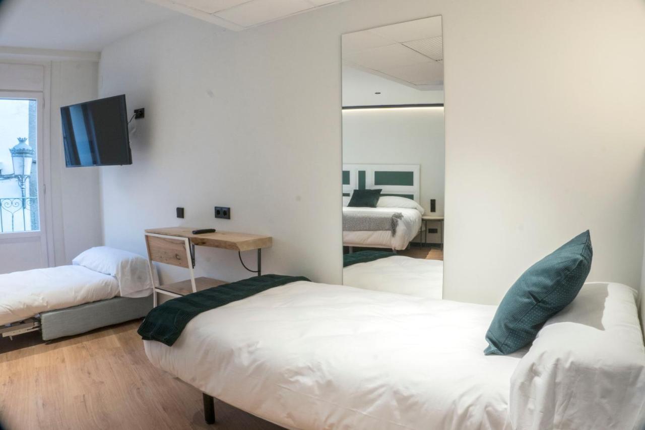 Hotel Alda Jolio Jaca Kültér fotó